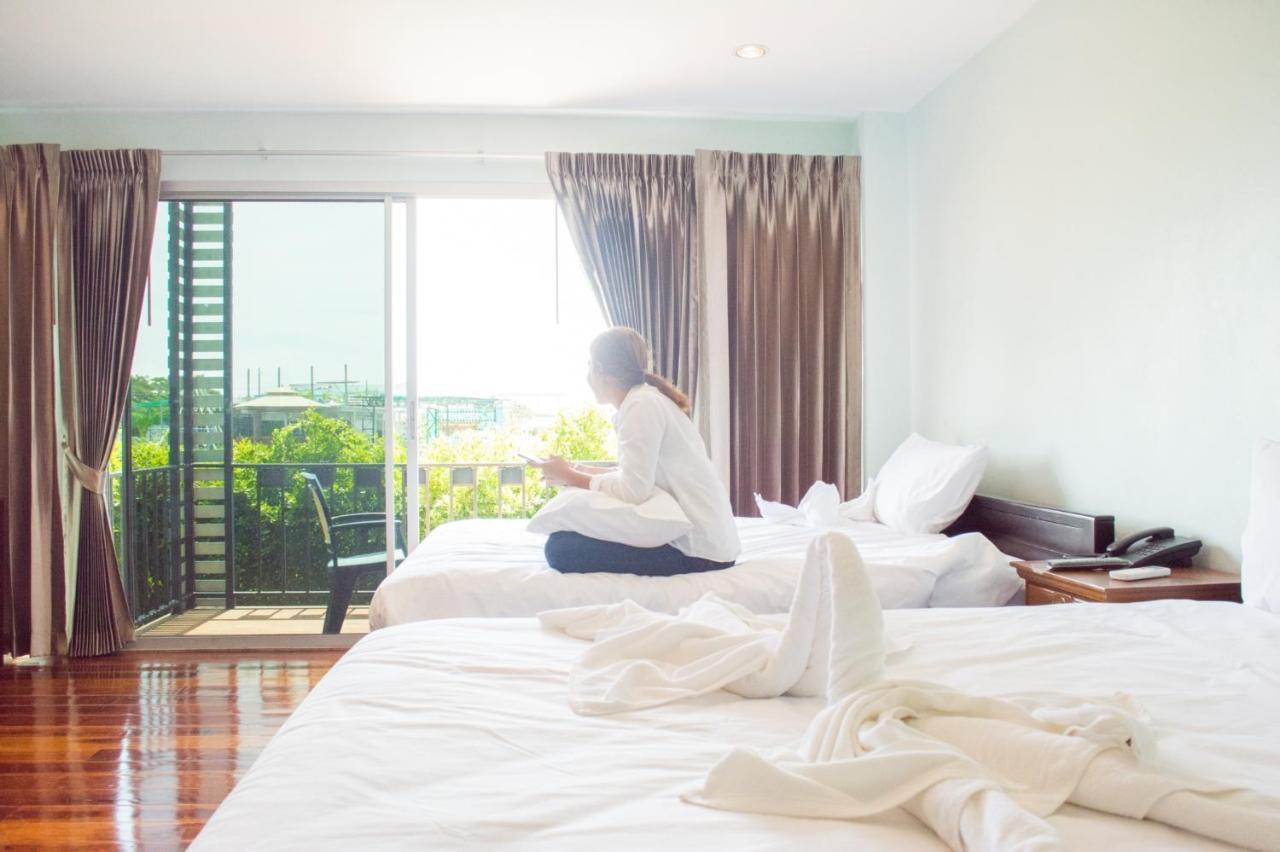 נאקון פטום Menam Resort מראה חיצוני תמונה